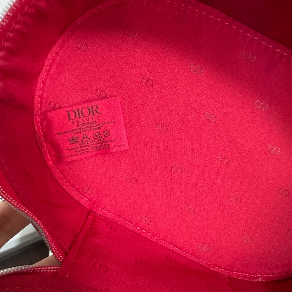 NIB Dior Red zip around small bag - Picture 5 of 13
